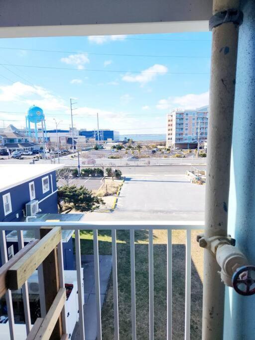 Beachfront Oasis Steps To The Beach Apartment Ocean City Exterior photo