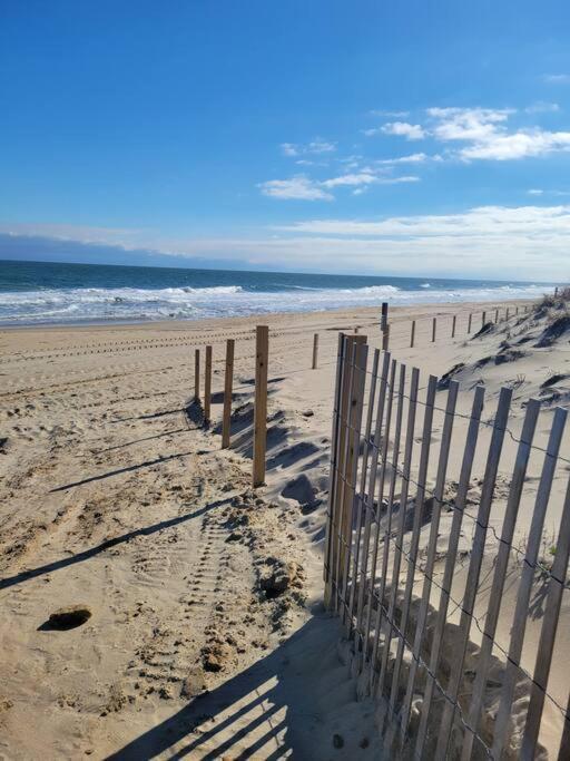 Beachfront Oasis Steps To The Beach Apartment Ocean City Exterior photo