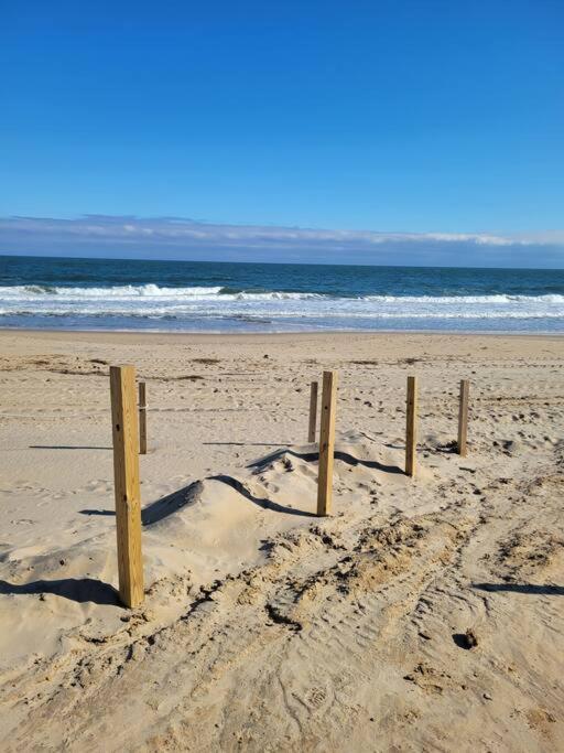 Beachfront Oasis Steps To The Beach Apartment Ocean City Exterior photo