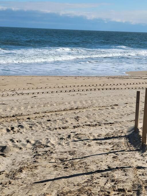 Beachfront Oasis Steps To The Beach Apartment Ocean City Exterior photo